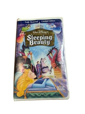 Disney Masterpiece Collection: Sleeping Beauty (1997) VHS